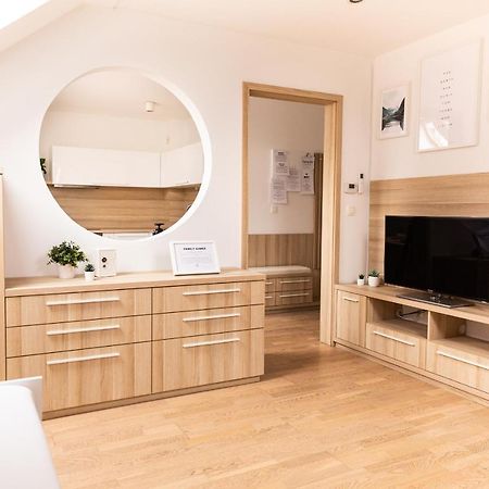 Vigorous Bled Apartment Екстериор снимка