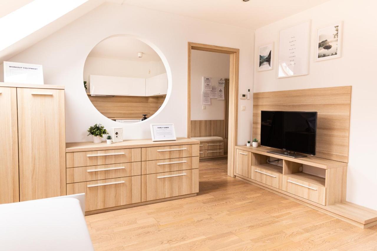 Vigorous Bled Apartment Екстериор снимка