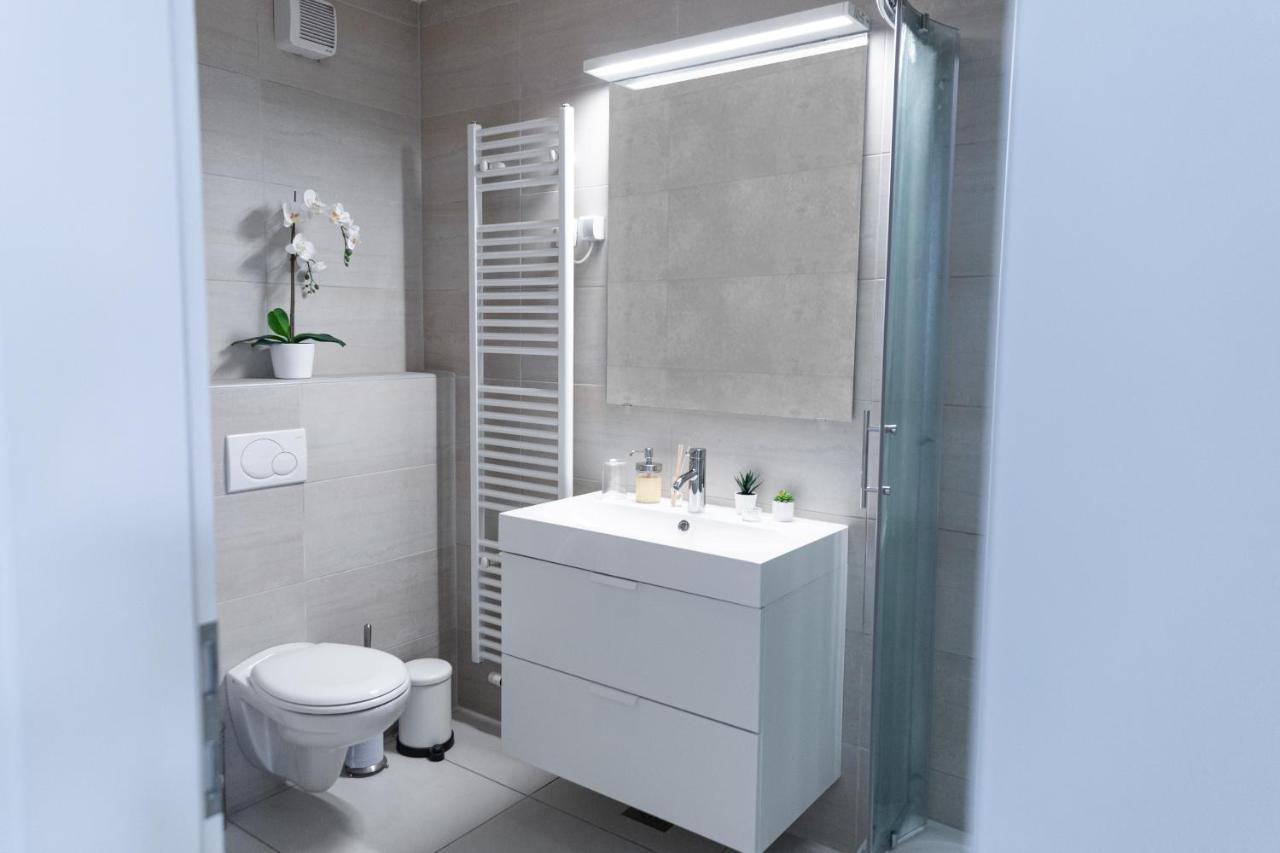 Vigorous Bled Apartment Екстериор снимка